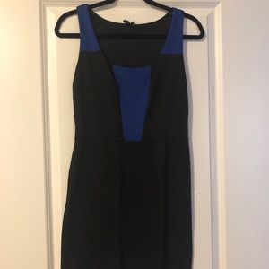 Sleeveless black and blue dress